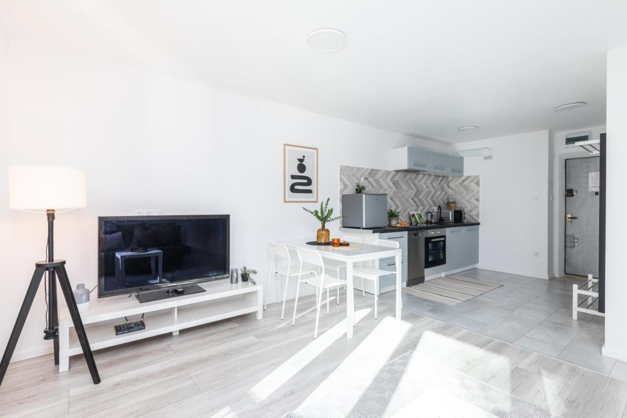 ורשה Superapart Jana Pawla II 18 מראה חיצוני תמונה